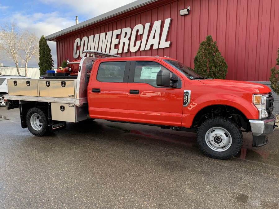 2023 FORD 4×4 CREW CAB V8 BRUSH TRUCK WITH 20 HP AND 300 GALLON