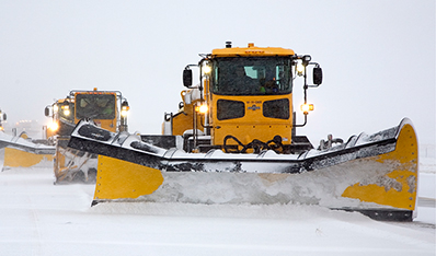 oshkosh snow vehicle